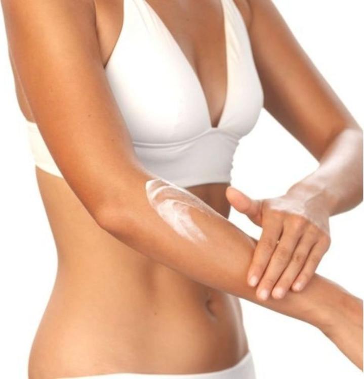 3pz Garnier Ambra Solaire Doposole Latte Idratante Lenitivo Con Aloe Vera 400Ml