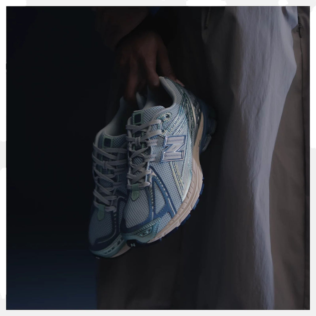 Scarpe 1906R Ice Blue/Melon Water