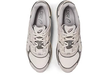 Asics Gel-NYC Lifestyle Sneakers Uomo Crema Grigio - 1201A789-103