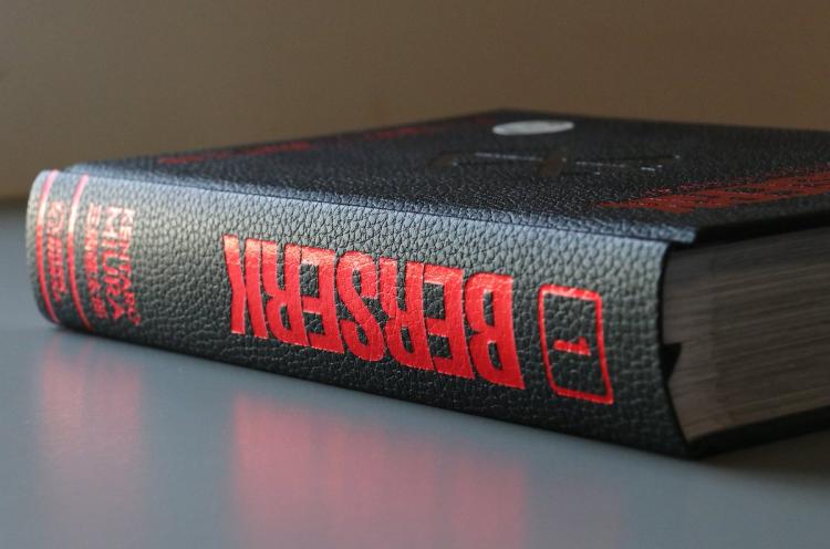 Berserk Deluxe Edition (Vol. 02) Edizione Definitive Copertina In Pelle Miura