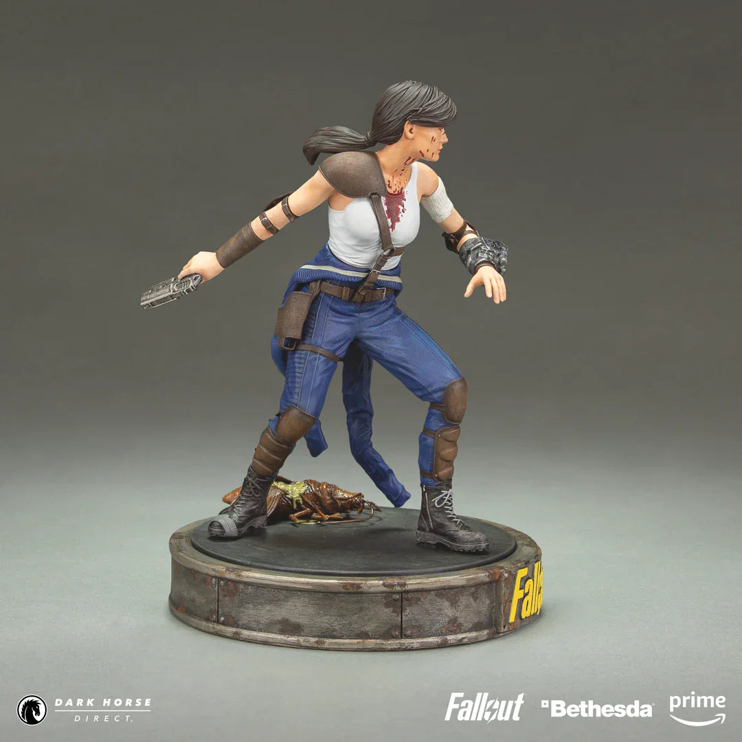 Dark Horse Deluxe: Fallout (Bethesda) Lucy Figure Action Figure Statua 20cm