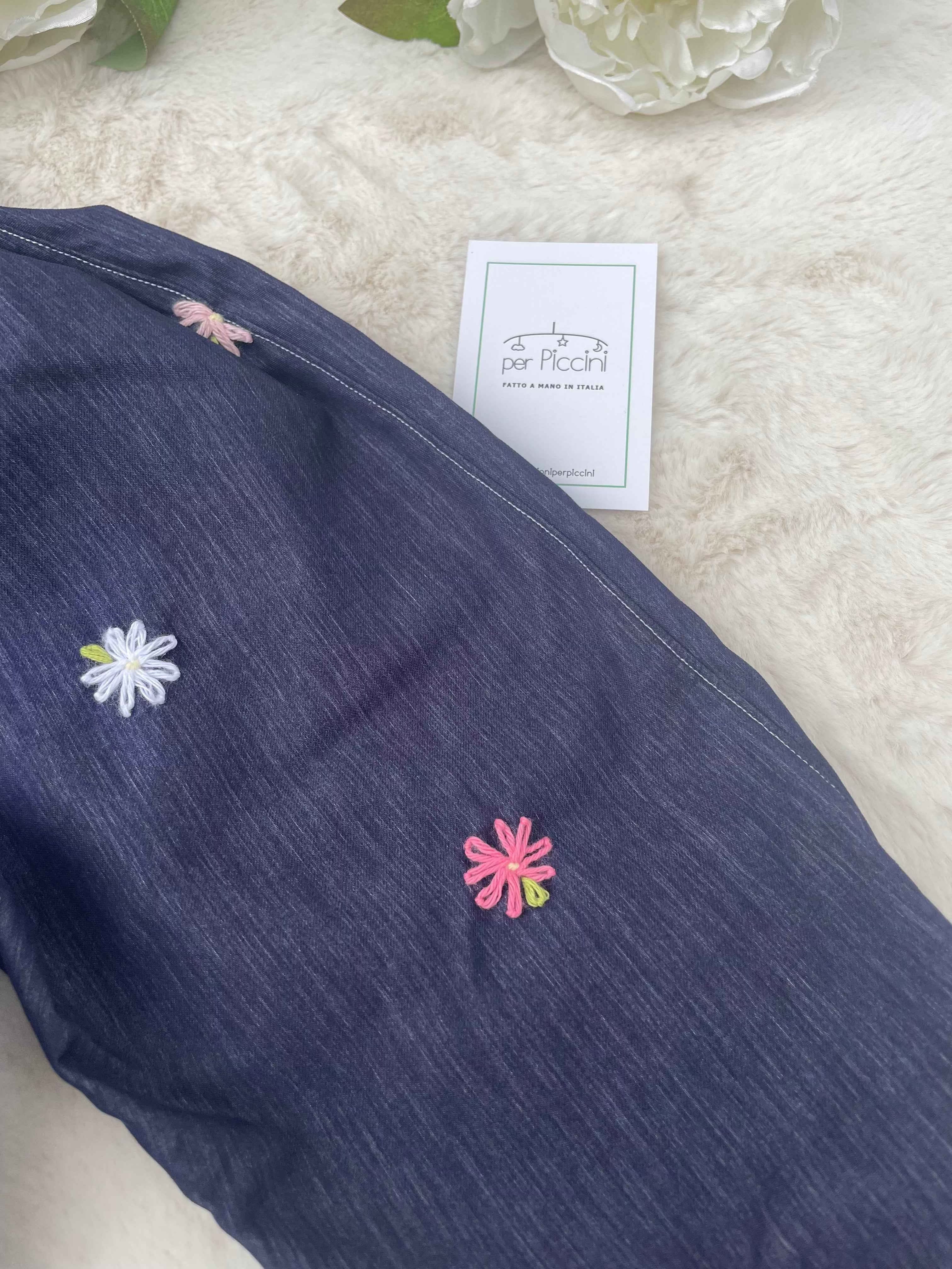 Jeans ricamati per neonata