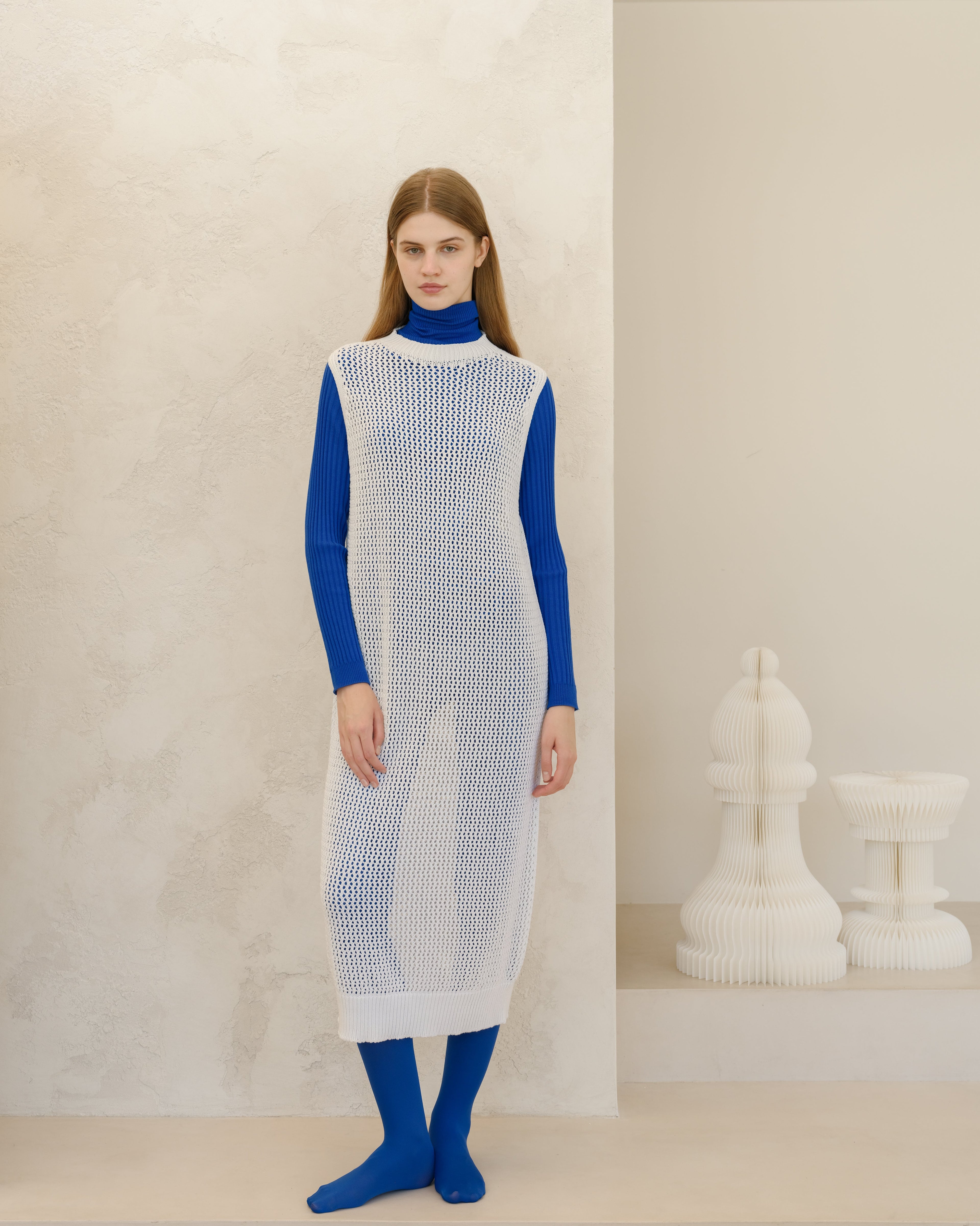 Fine Cotton Sleeveless Crochet Dress (3D-Knit)