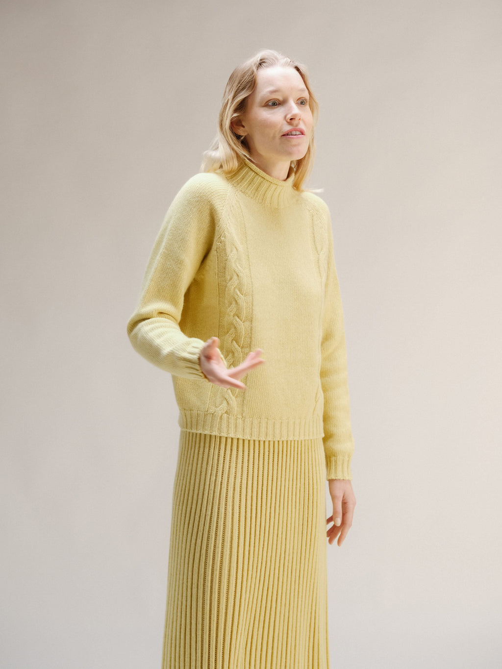 Cashmere Mix Cable "Ricciolo" Sweater (3D-Knit)
