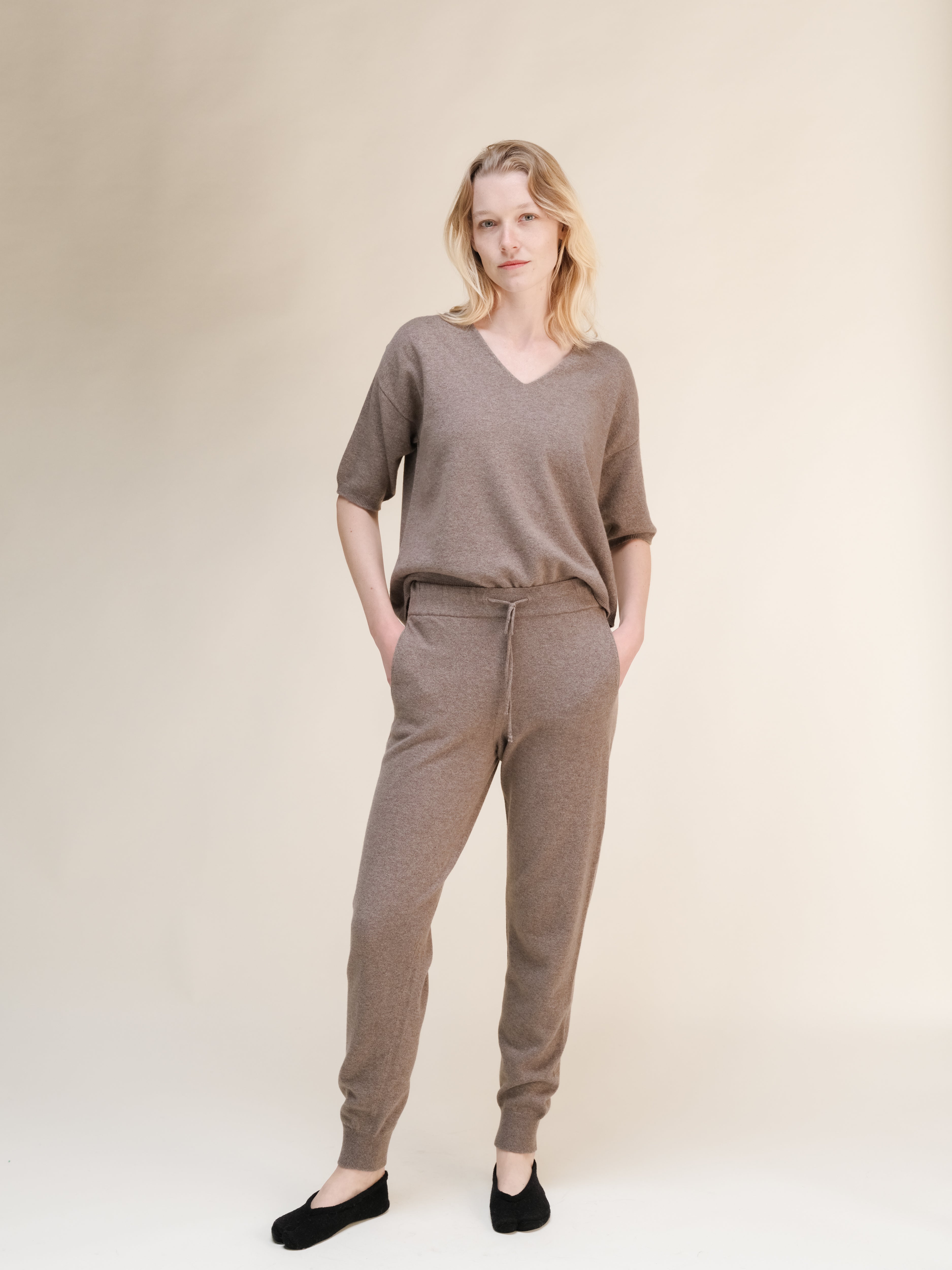 Cashmere Mix V-Neck T-Shirt (3D-Knit)