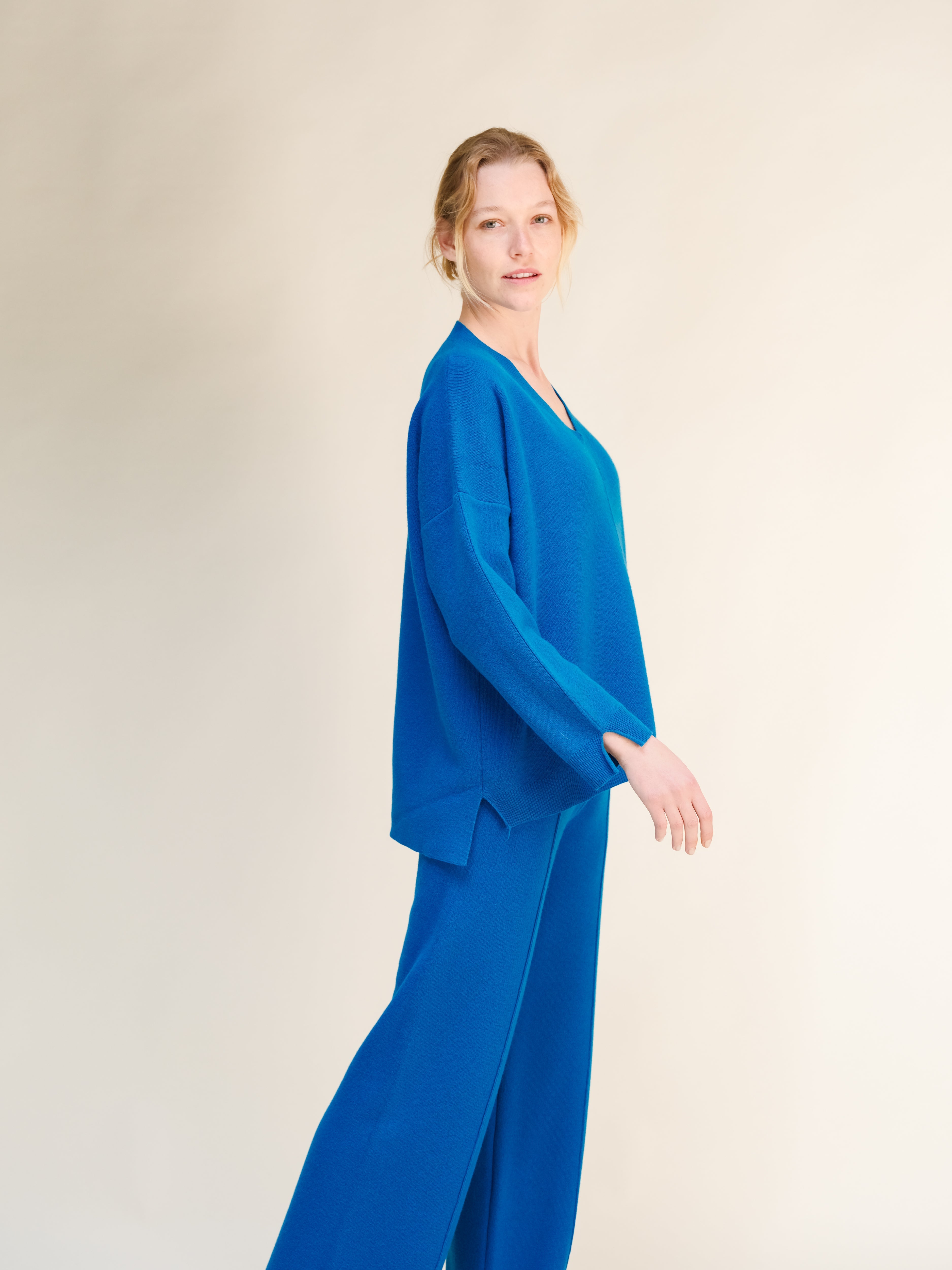 Cashmere Mix Solid Maxi V Neck with Lateral Slits