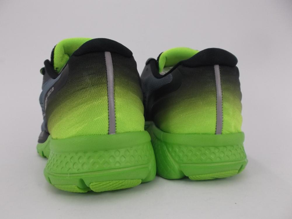 Saucony Zealot ISO 3 S20369-1 Scarpe Running Uomo Grigio - Ammortizzazione EVERUN