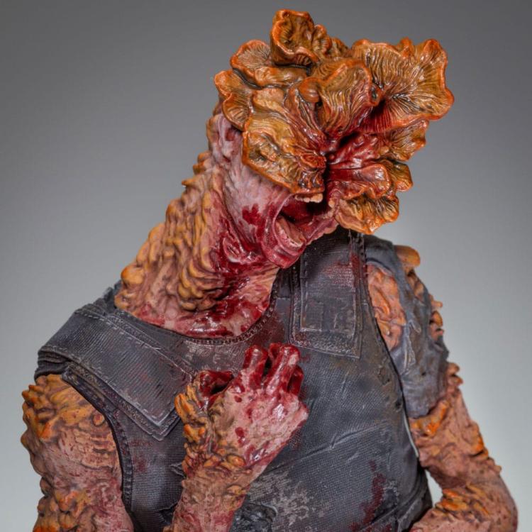 Dark Horse Deluxe: The Last Of Us 2 "Armored Cricker" Action Figure Statua 20cm
