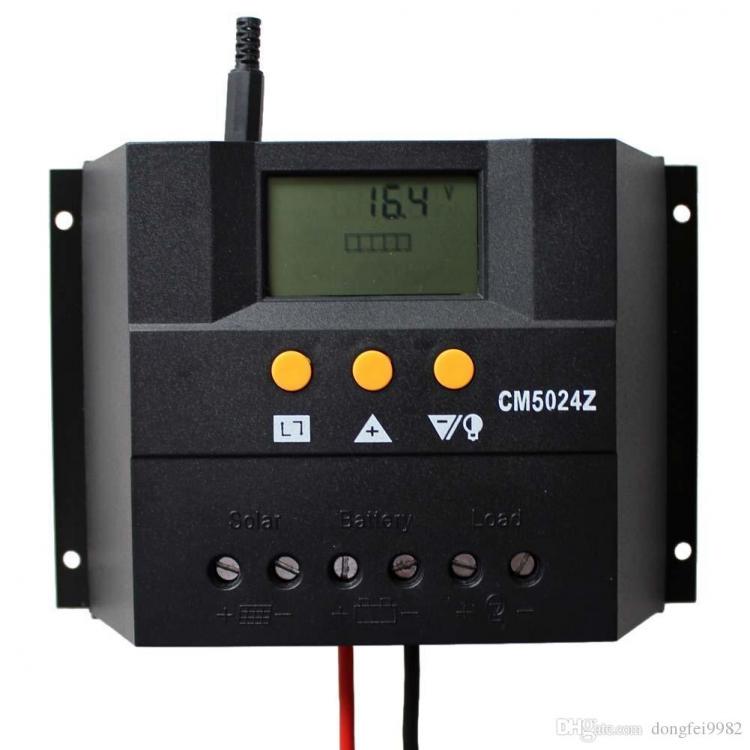 CONTROLLER REGOLATORE DI CARICA PANNELLI SOLARI 12V/24V 50A AUTOMATICO PANNELLO
